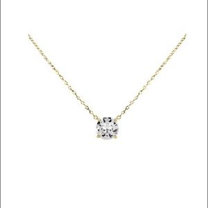 Cubic zirconia solitaire